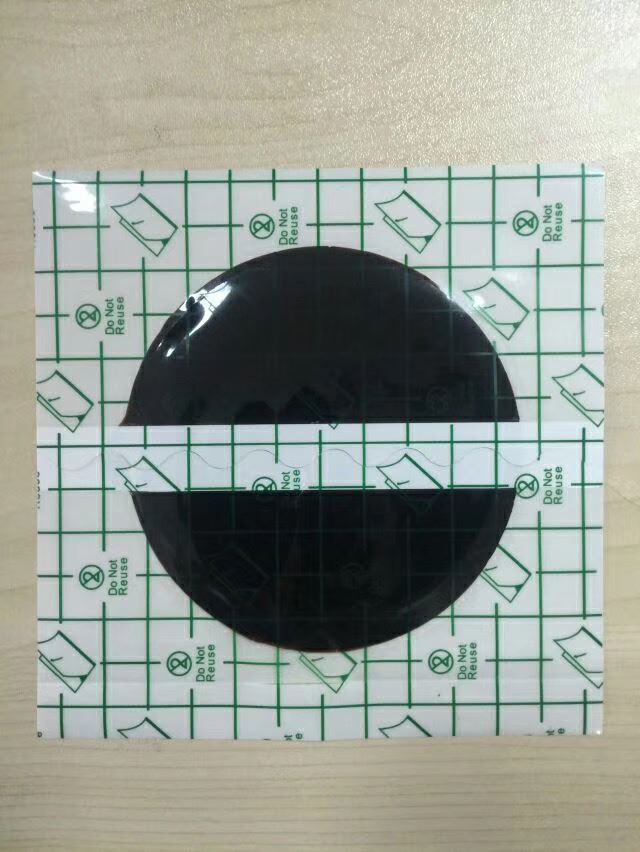 艾灸条和传统黑膏药