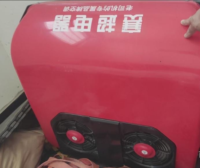 驻车空调 