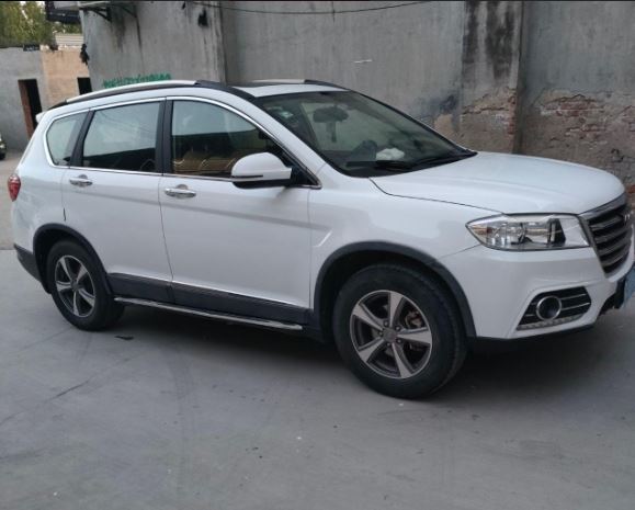 长城 哈弗H6 2015款 1.5T 手动 升级版两驱尊贵型 